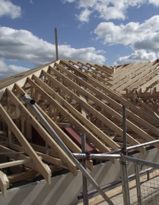 Travaux de Charpente à Laval dans la Mayenne 53